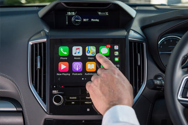 Apple CarPlay<sup>&reg;</sup> and Android Auto<sup>TM</sup> connectivity<sup>1</sup>